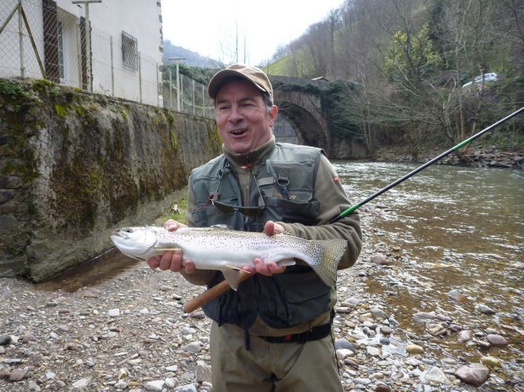 truite-arc-en-ciel-peche-tenkara-nive-aldudes.jpg, déc. 2012 truite-arc-en-ciel-peche-tenkara-nive-aldudes.jpg