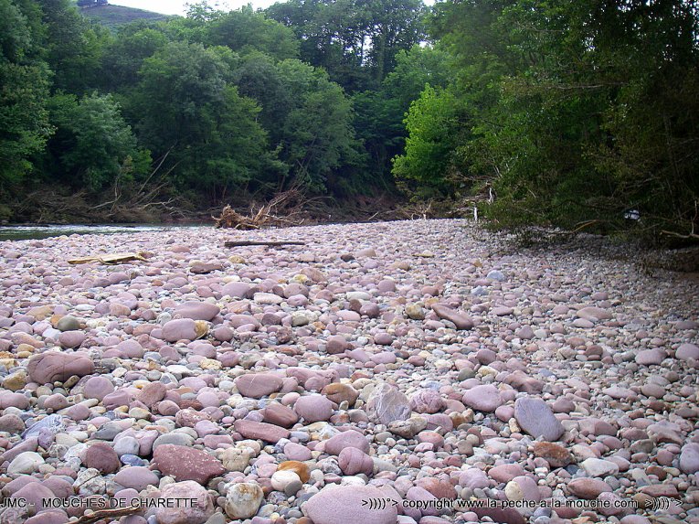crue-riviere-nive-pays-basque-juillet2014-002.jpg
